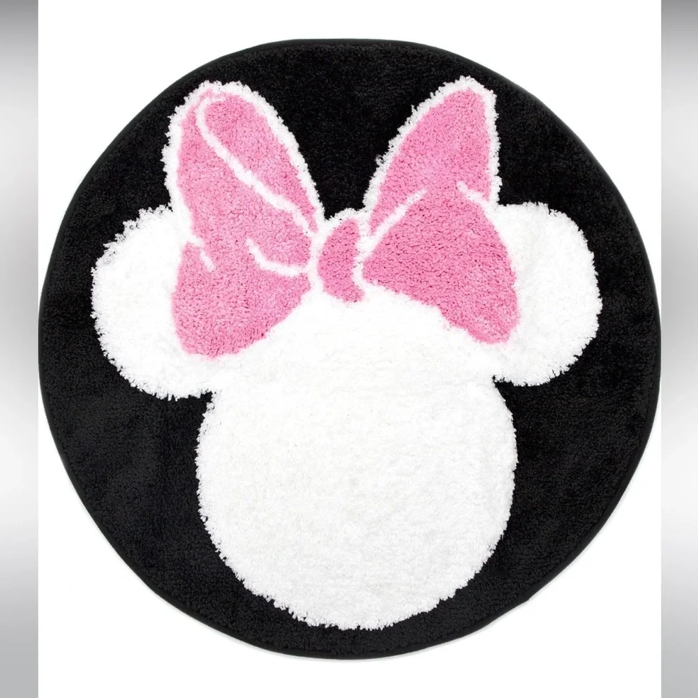 Disney Minnie Mouse 14 Piece Bathroom Set-Shower Curtain, 12 Hooks, & Bath Mat
